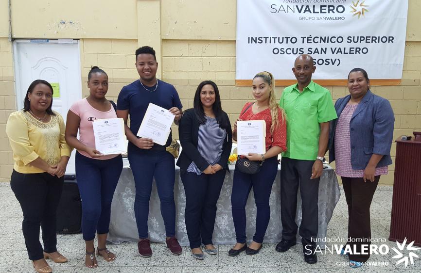 Entrega de becas